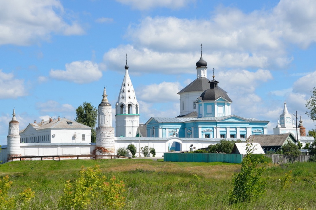 Бобренев монастырь и храмы Д. И. Хлудова