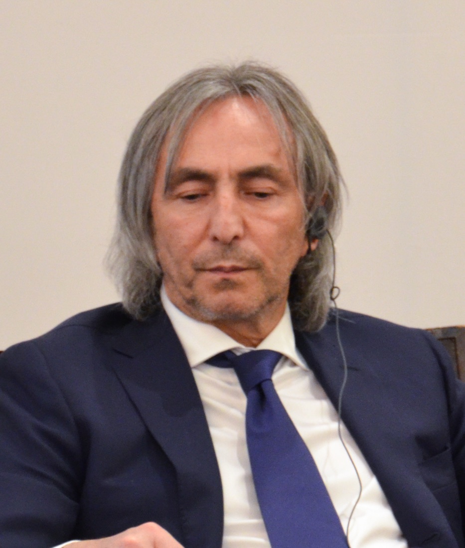 Портрет: Умар Алиевич Джабраилов