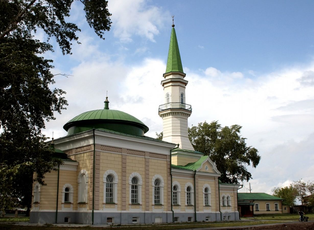 Мечеть и медресе Нигматуллы Хаджи в Ембаево