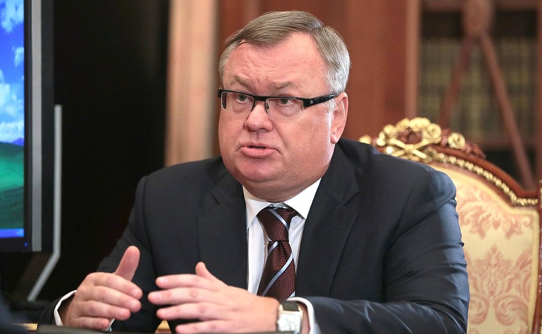 Портрет: Андрей Костин